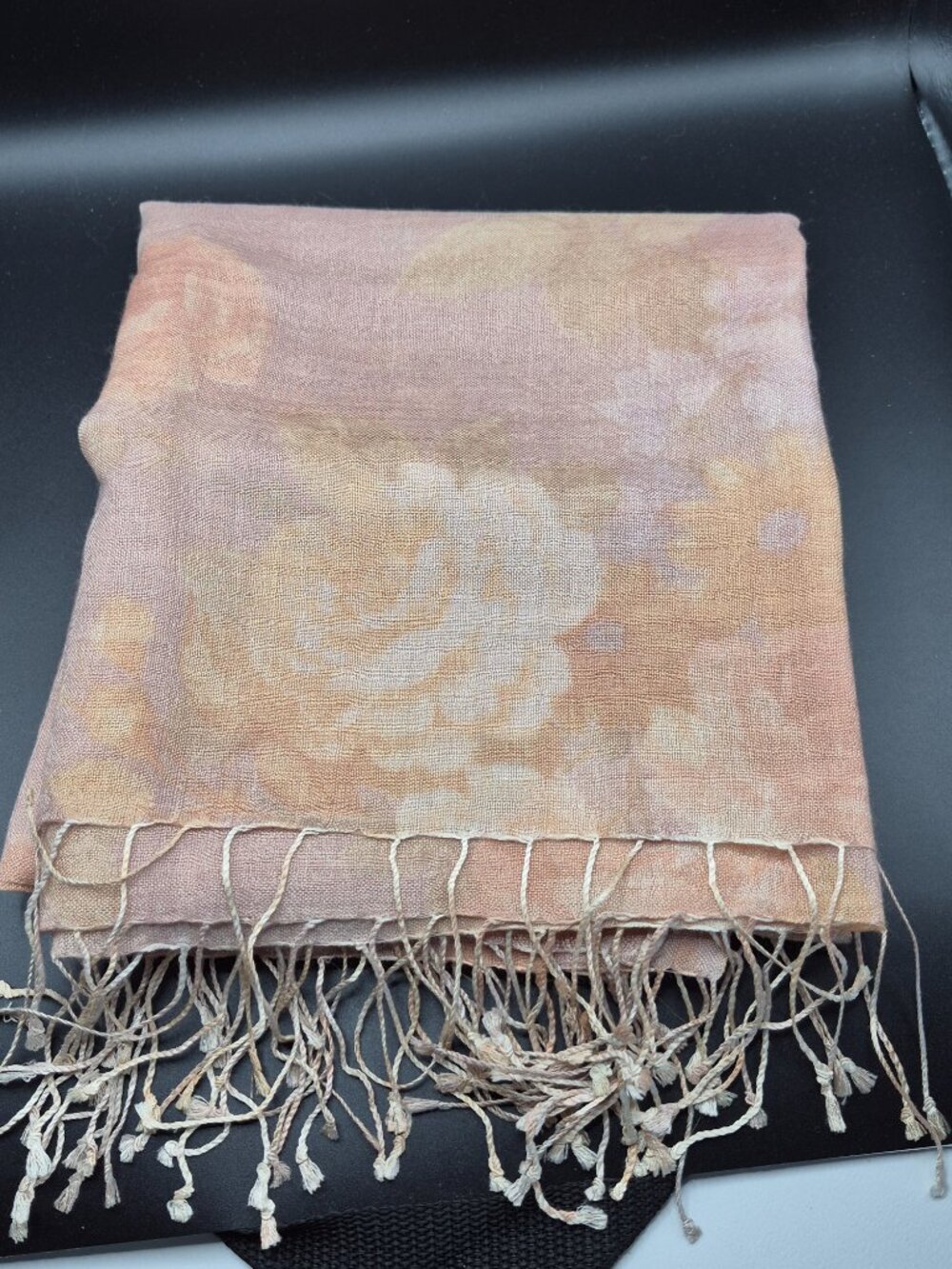 VTG Floral Pront Wrap Shawl Dusty Pink Peach Fringe Trim Boho Cottagecore